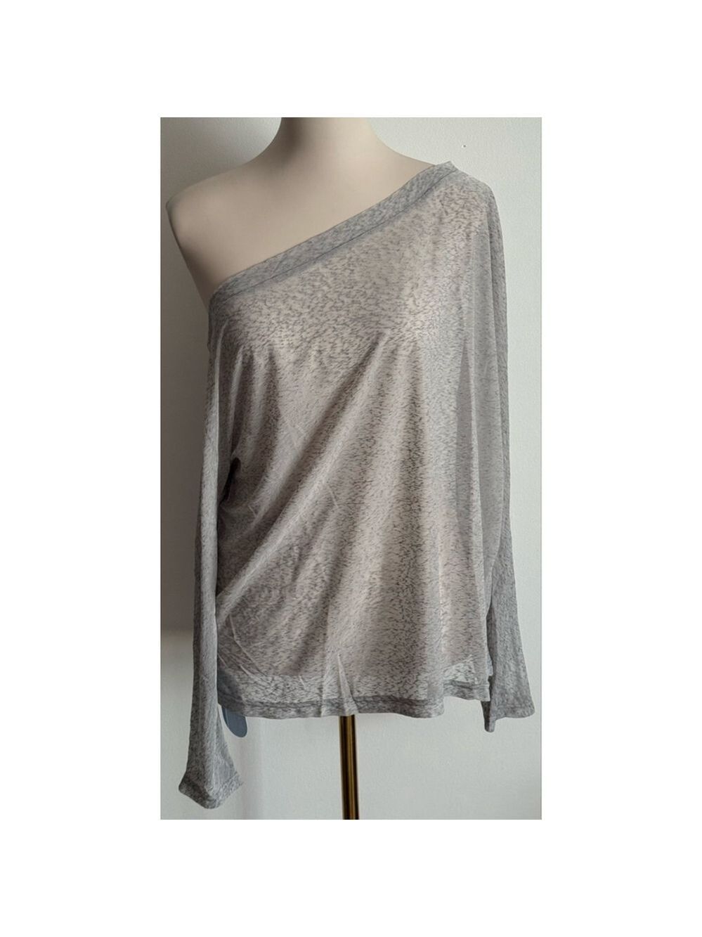 Women's HILINKER Gray Off-Shoulder Long Sleeve Tee M